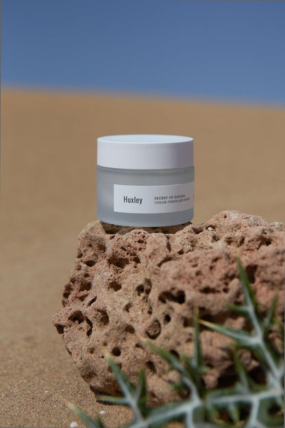 Huxley Secret of Sahara Fresh and More Cream, Lightweight Hydrating Korean Gel Face Cream, Non-Sticky Fast-Absorbing, Moroccan Cactus Water + Extract, Prickly Pear Seed Oil, 50 ml /1.69 fl. oz.