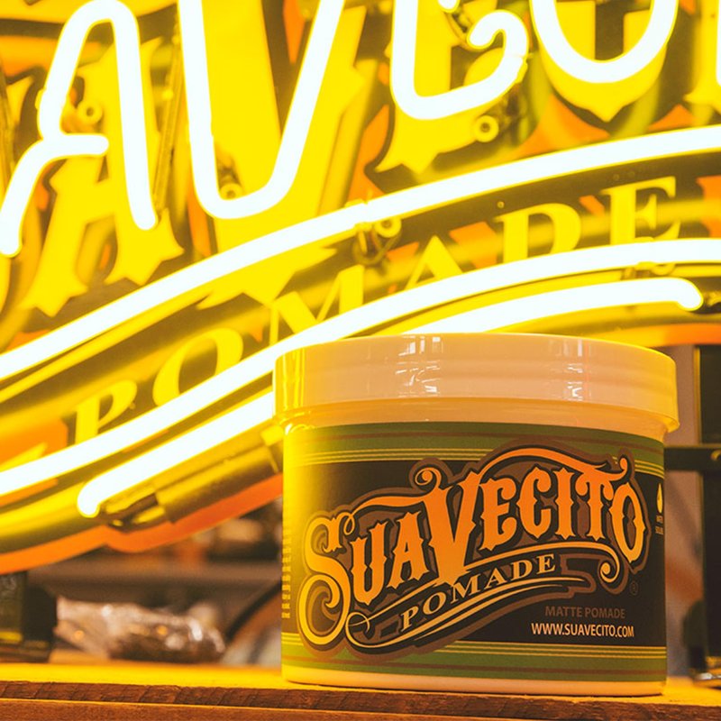 Suavecito Pomade Matte (Shine-Free) Formula 32 oz, 1 Pack - Medium Hold Hair Pomade For Men - Low Shine Matte Hair Paste For Natural Texture Hairstyles